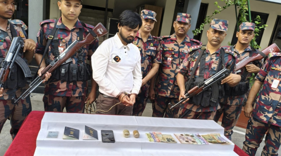 যশোর বিজিরিব সফল অভিযান, প্রায় ২ কোটি টাকার সোনাসহ ভারতীয় নাগরিক আটক facebook sharing buttontwitter sharing buttonemail sharing buttonmessenger sharing buttonlinkedin sharing buttonwhatsapp sharing buttongooglebookmarks sharing buttongmail sharing buttonsharethis sharing button